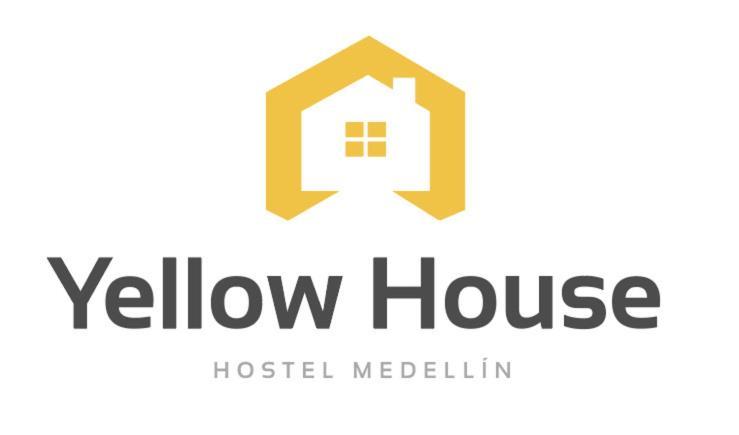 Yellow House Hostel Medellín Buitenkant foto